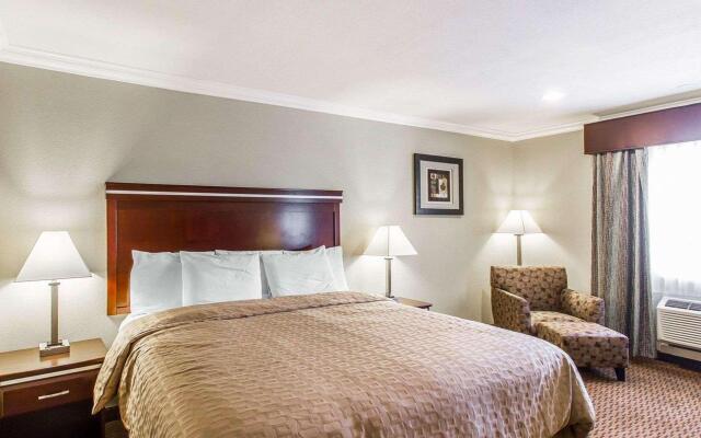 Studio 6 Mesa, AZ – Near Downtown & Sloan Park