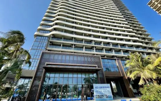Poly Jinluwan Natural Seaview Apartment