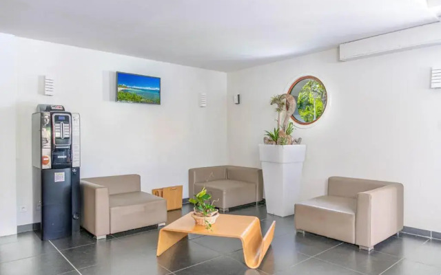 Zenitude Hotel Residences Le Salako
