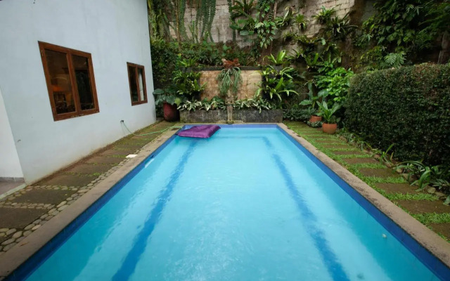 Plataran Puncak Residences