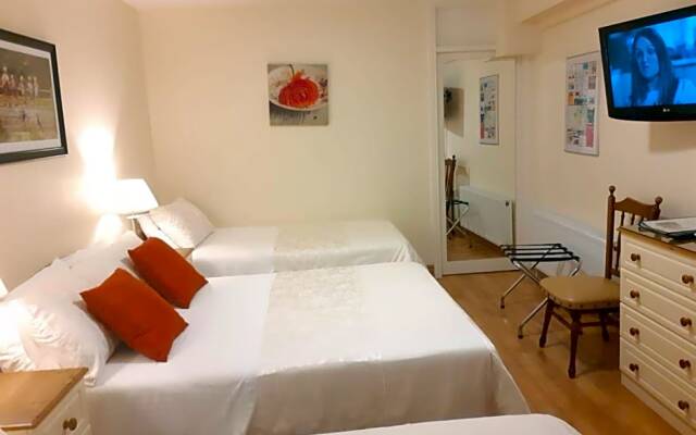 Athlumney Manor Guest Accommodation