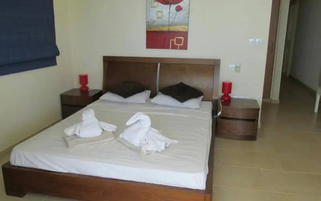 Royal Blue Hotel Paphos