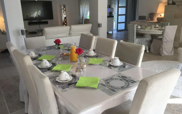 Appartement avec piscine de la Croix