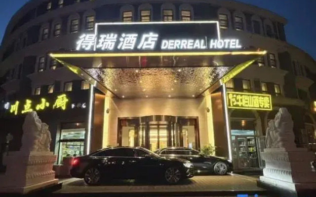 Derreal Hotel