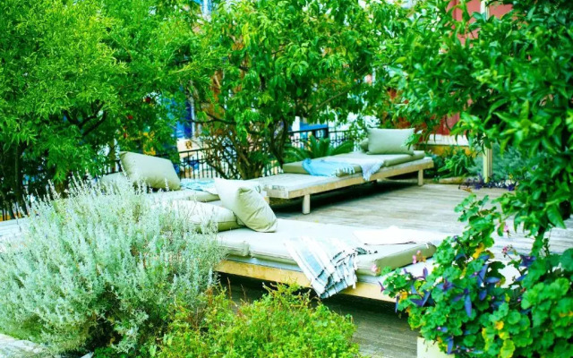 Villa Rossa Area Boutique Beach Resort