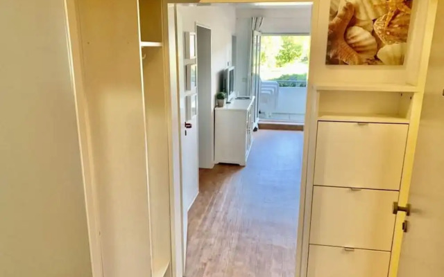 Holiday Apartment sea air