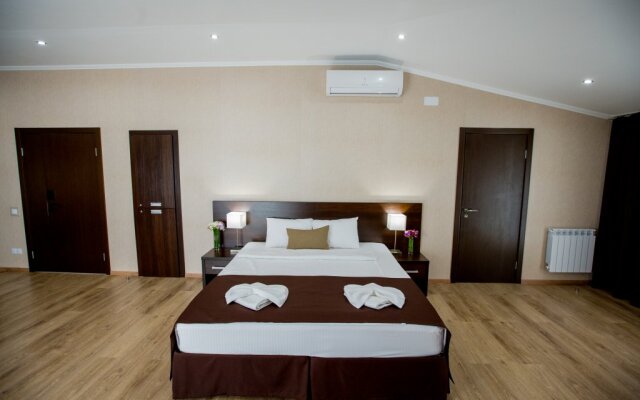 Hotel Allegro