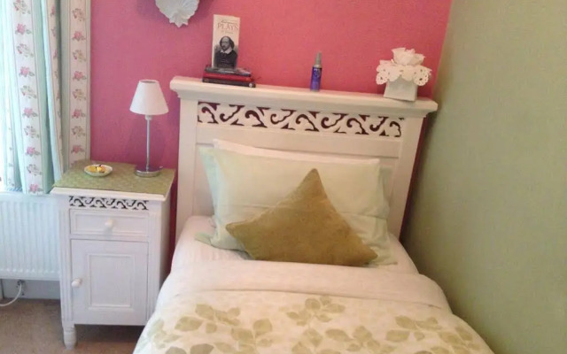 Twelfth Night Guest House