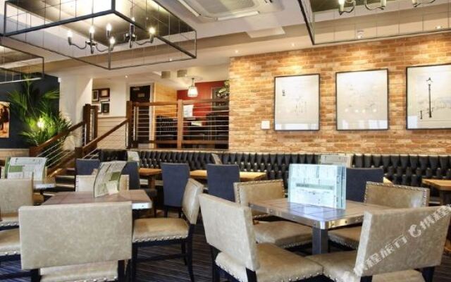 The Angel Hotel Wetherspoon