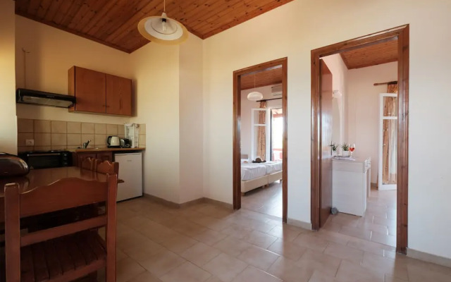 Canal d'Amour Makris Apartments