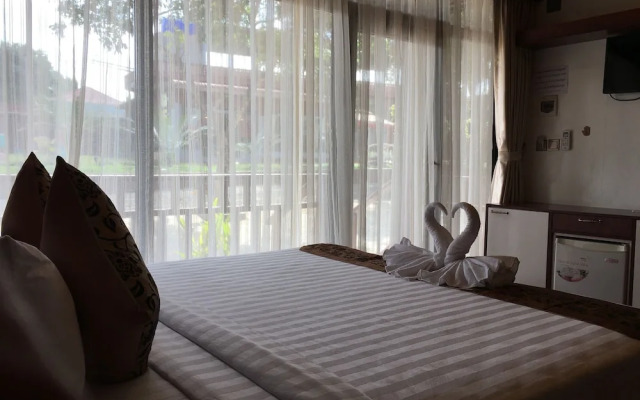 Rattanakvisal Boutique