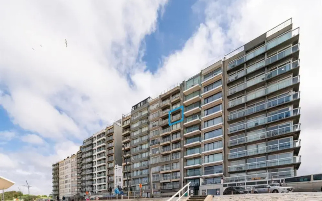 Flat in Knokke With Pier and Sea Views