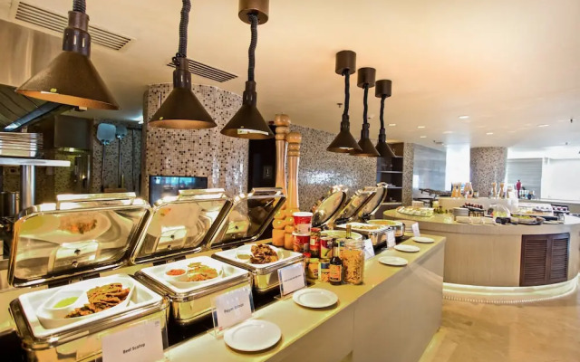 Crowne Plaza Dhaka Gulshan by IHG