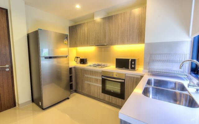 Villa Andy with pool and 800 m away from beach