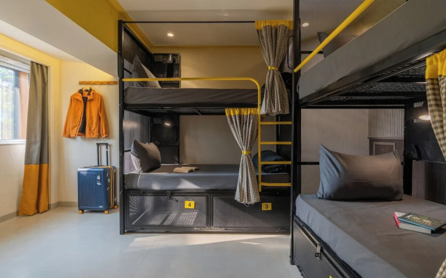 The Hosteller Mumbai, International Airport