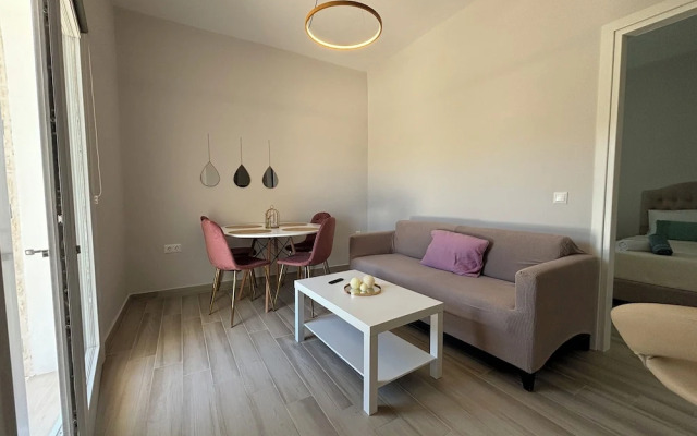 Christiano Apartments