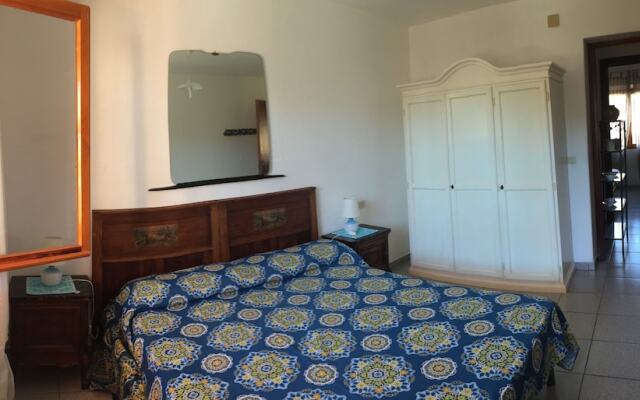 Rose Apartment IV