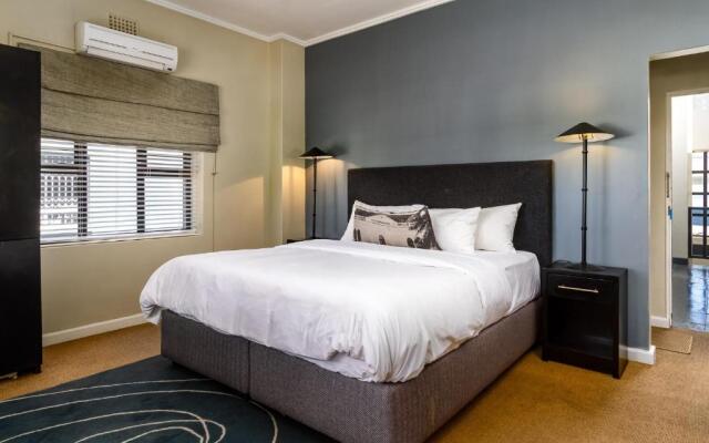Life & Leisure Communal-Living