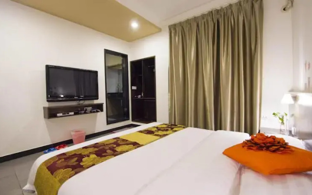 Ji An Li Inn Diecui Road