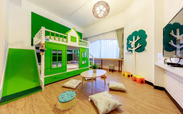 SR Life House