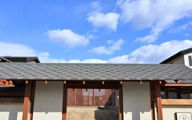 Seventy Tangquan Hotel