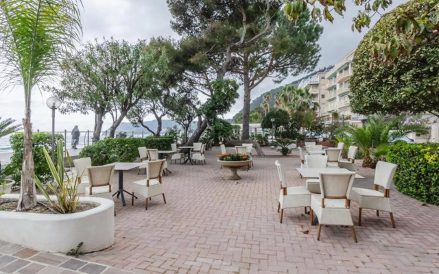 HOTIDAY Room Collection - Mediterranee Alassio