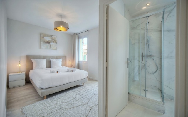 Ref 419052 in Cannes