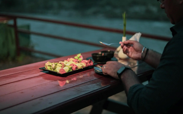 Corbett Riverside Resort