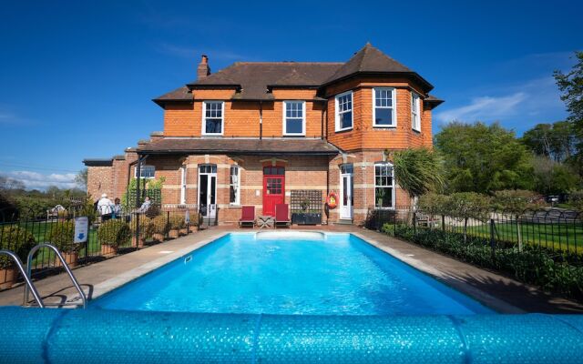 The Dower House Hotel