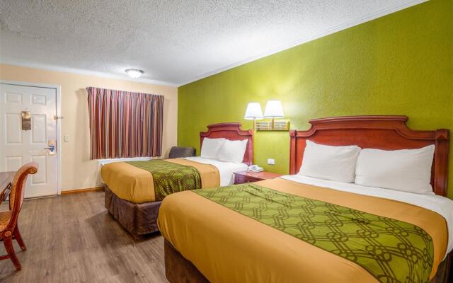 Rodeway Inn & Suites Fort Jackson