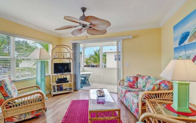 Bahama Beach Club #11