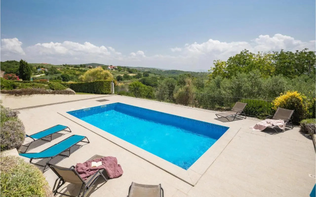 Holiday home Baredine bb IV