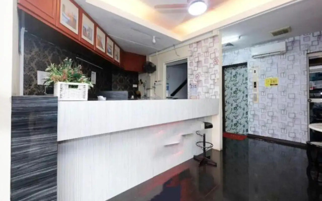 OYO 1105 Hotel 75