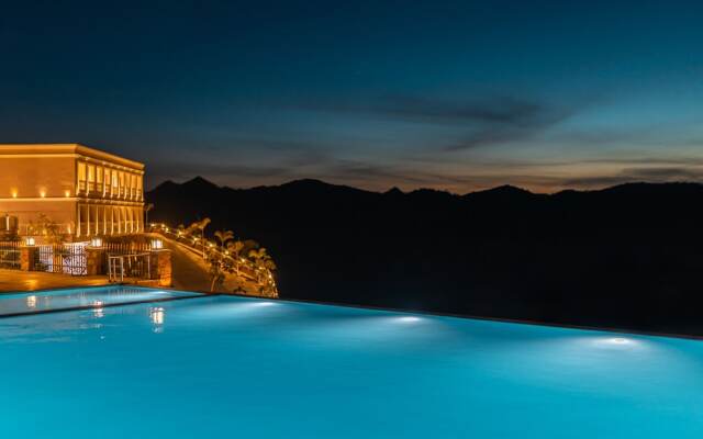 Tree Of Life Vantara Resort And Spa