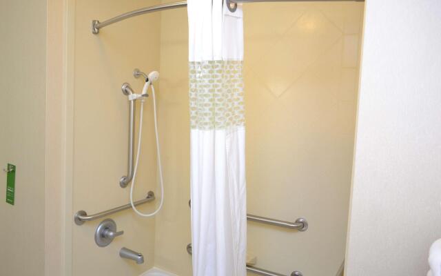 Hampton Inn & Suites Dayton-Airport