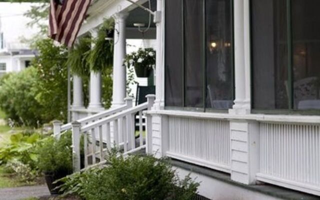 Monadnock Inn