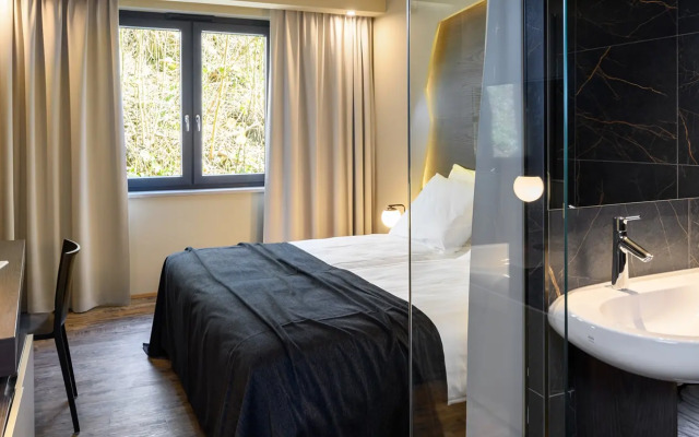 Postojna Cave Hotel Jama