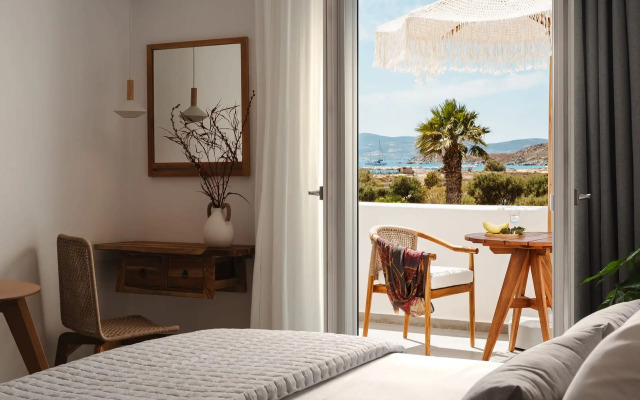 Phaistos Suites