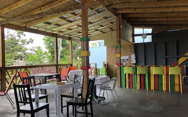 Vieques Hostel Good Vibe House