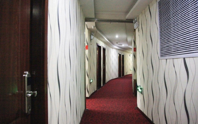Tianyue Express Hotel (Wuhan Railway Station Happy Valley Branch)