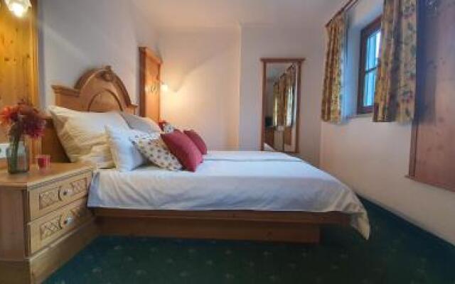 Schlosserhaus Appartements