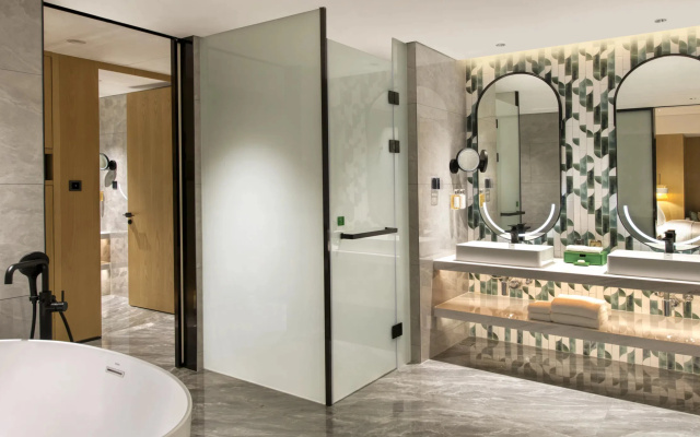 Holiday Inn Shenzhen Nanshan by IHG