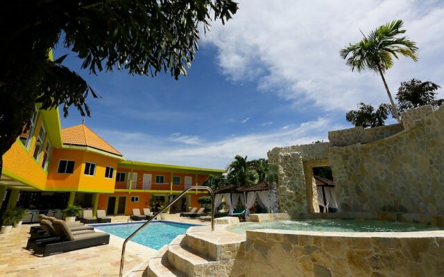 The Oasis Resort - All Inclusive