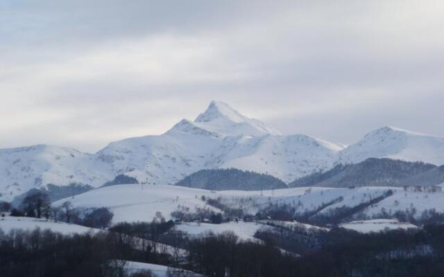Logis Hotel les Cimes