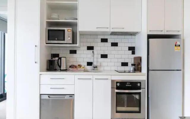 Superb One Bedroom Apartment Near Britomart