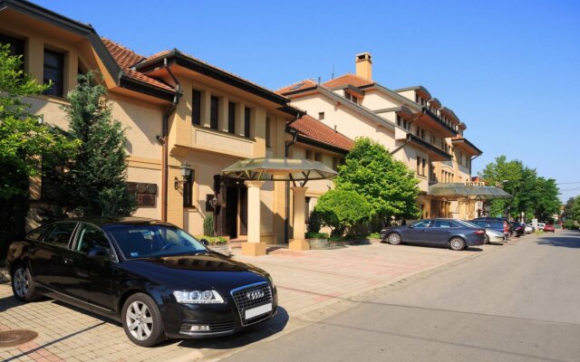 Hotel Zlatnik