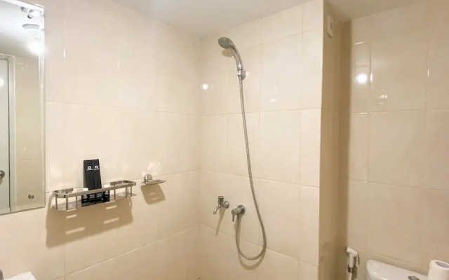 Restful And Functional Studio Apartment At Springlake Summarecon Bekasi