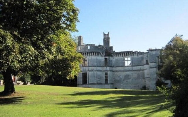 Château de Veuil