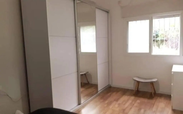 magical apartment close to the Baha'i Gardens