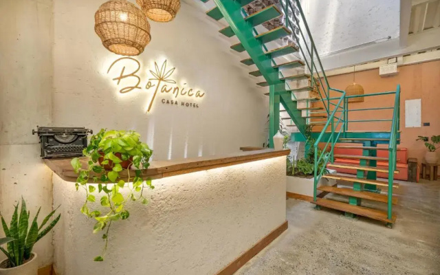 Botánica Casa Hotel Manila by HOUSY